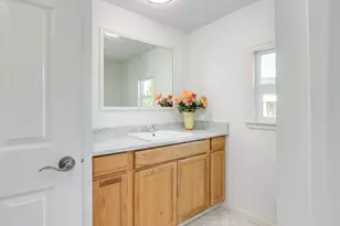 612 N Cascade Dr, Woodburn, OR 97071 - Photo 25