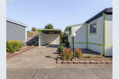 612 N Cascade Dr #23, Woodburn, OR 97071 - Photo 3