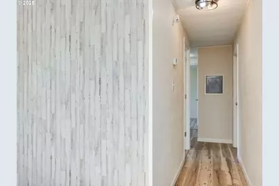 612 N Cascade Dr #23, Woodburn, OR 97071 - Photo 33