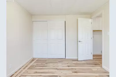 612 N Cascade Dr #23, Woodburn, OR 97071 - Photo 29