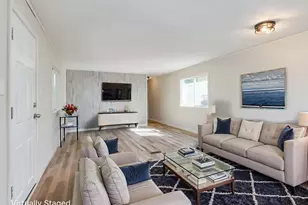 612 N Cascade Dr, Woodburn, OR 97071 - Photo 7