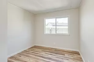 612 N Cascade Dr, Woodburn, OR 97071 - Photo 21