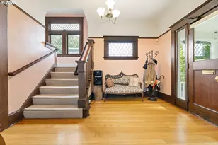 3906 S Kelly Ave, Portland, OR 97239 - Photo 5