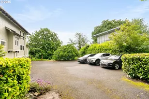 3906 S Kelly Ave, Portland, OR 97239 - Photo 33