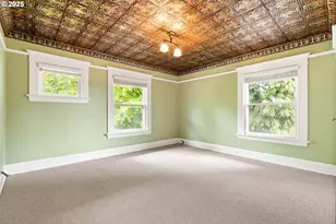 3906 S Kelly Ave, Portland, OR 97239 - Photo 29