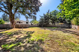 1147 SE 174th Ave, Portland, OR 97233 - Photo 29