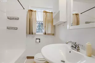 1147 SE 174th Ave, Portland, OR 97233 - Photo 15