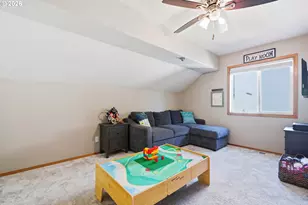14884 SE Stanhope Rd, Clackamas, OR 97015 - Photo 33