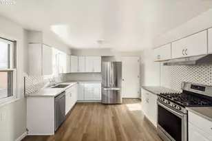 16560 SE Haig Dr, Portland, OR 97236 - Photo 11