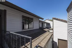 12173 SE 104th Ct, Happy Valley, OR 97086 - Photo 3