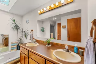 5245 SW 205th Ct, Aloha, OR 97078 - Photo 15