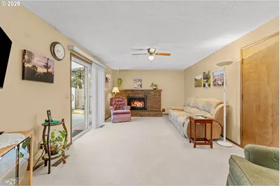 5245 SW 205th Ct, Aloha, OR 97078 - Photo 9