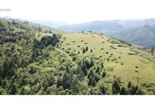 8143 Tiller Trail Hwy, Canyonville, OR 97417 - Photo 1