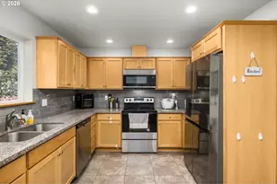 10971 SE Holgate Blvd, Portland, OR 97266 - Photo 11