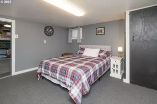 90431 Lewis Rd, Warrenton, OR 97146 - Photo 13