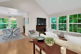 8425 SW Curry Dr, Wilsonville, OR 97070 - Photo 9