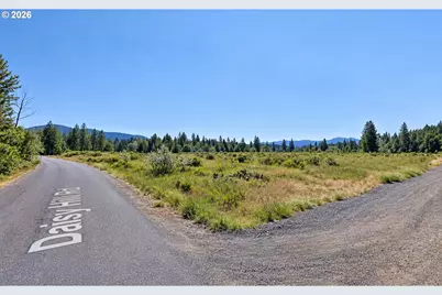 751 Daisy Hill Rd, Cave Junction, OR 97523 - Photo 5