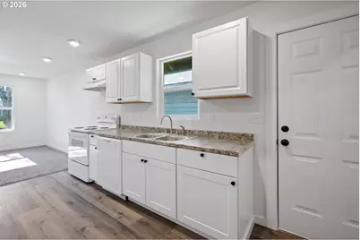 285 20th Ave, Longview, WA 98632 - Photo 31