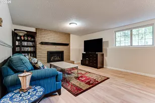 365 E 50th Ave, Eugene, OR 97405 - Photo 9