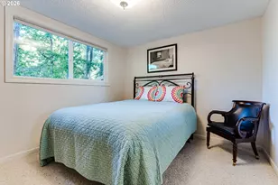 365 E 50th Ave, Eugene, OR 97405 - Photo 17