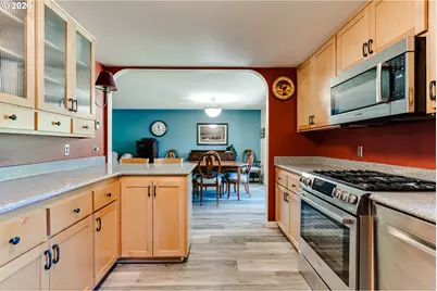 365 E 50th Ave, Eugene, OR 97405 - Photo 7