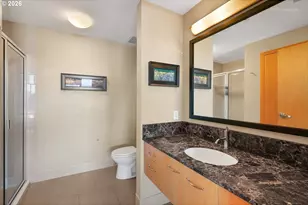 1221 SW 10th Ave, Portland, OR 97205 - Photo 29