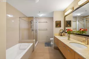 1221 SW 10th Ave, Portland, OR 97205 - Photo 25