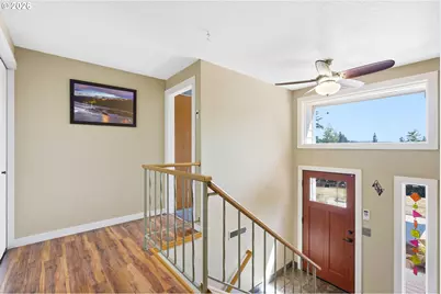 17987 S Redland Rd, Oregon City, OR 97045 - Photo 9