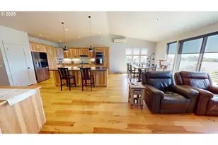 30420 Sawyer Wy, Gold Beach, OR 97444 - Photo 15