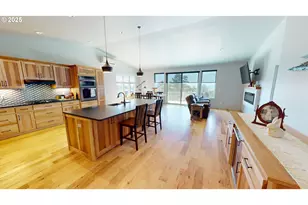 30420 Sawyer Wy, Gold Beach, OR 97444 - Photo 7