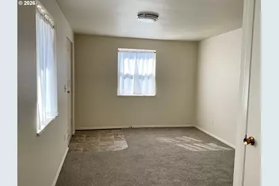 589 Knapp Pl, Salem, OR 97301 - Photo 21