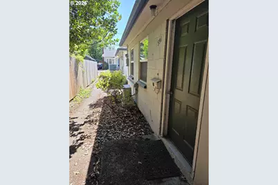 589 Knapp Pl, Salem, OR 97301 - Photo 29