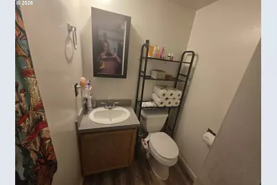 589 Knapp Pl, Salem, OR 97301 - Photo 5