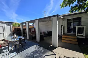 285 NE College St, Dufur, OR 97021 - Photo 25