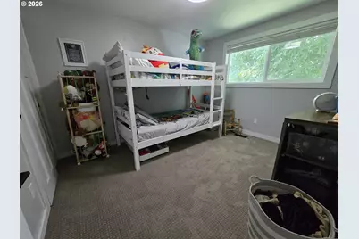 285 NE College St, Dufur, OR 97021 - Photo 13