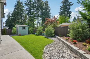 10706 SE 13th Cir, Vancouver, WA 98664 - Photo 29