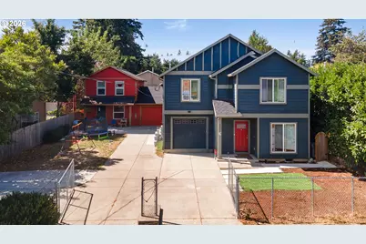 3223 SE 122nd Ave, Portland, OR 97236 - Photo 1