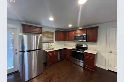 3223 SE 122nd Ave, Portland, OR 97236 - Photo 33