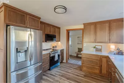 5423 Mt Vernon Rd, Springfield, OR 97478 - Photo 11
