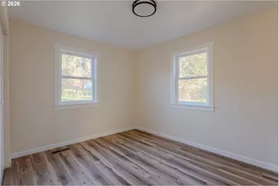 5423 Mt Vernon Rd, Springfield, OR 97478 - Photo 23