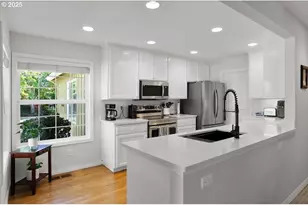 15450 NW Aberdeen Dr, Portland, OR 97229 - Photo 17