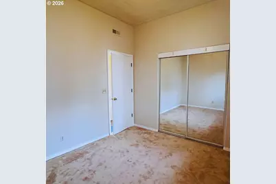 10406 NE Fargo St, Portland, OR 97220 - Photo 21