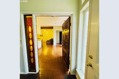 10406 NE Fargo St, Portland, OR 97220 - Photo 3