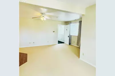 10406 NE Fargo St, Portland, OR 97220 - Photo 39