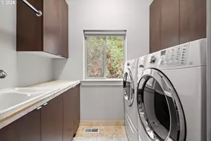 6515 S Corbett Ave, Portland, OR 97239 - Photo 33