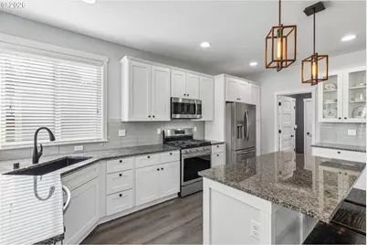 2377 N O St, Washougal, WA 98671 - Photo 9