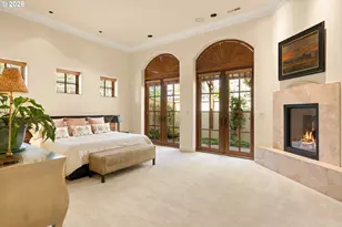 811 NE Brennan Ln, Hillsboro, OR 97124 - Photo 17