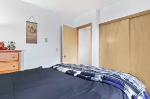 222 NW Uptown Terrace, Portland, OR 97210 - Photo 17