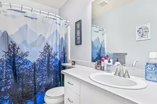 222 NW Uptown Terrace, Portland, OR 97210 - Photo 19