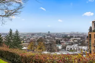 222 NW Uptown Terrace, Portland, OR 97210 - Photo 37
